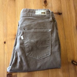 Women’s Levi’s corduroy pants size 4